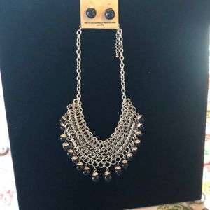 Necklace and earrings set
